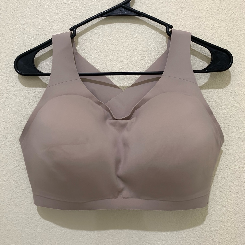 Lululemon Sports Bra 38DD